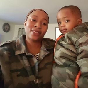 Meet your Posher, Muna